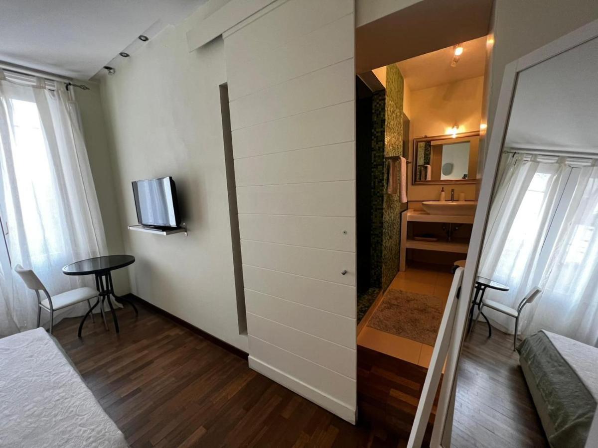 Al Castello Apartment Катания Екстериор снимка