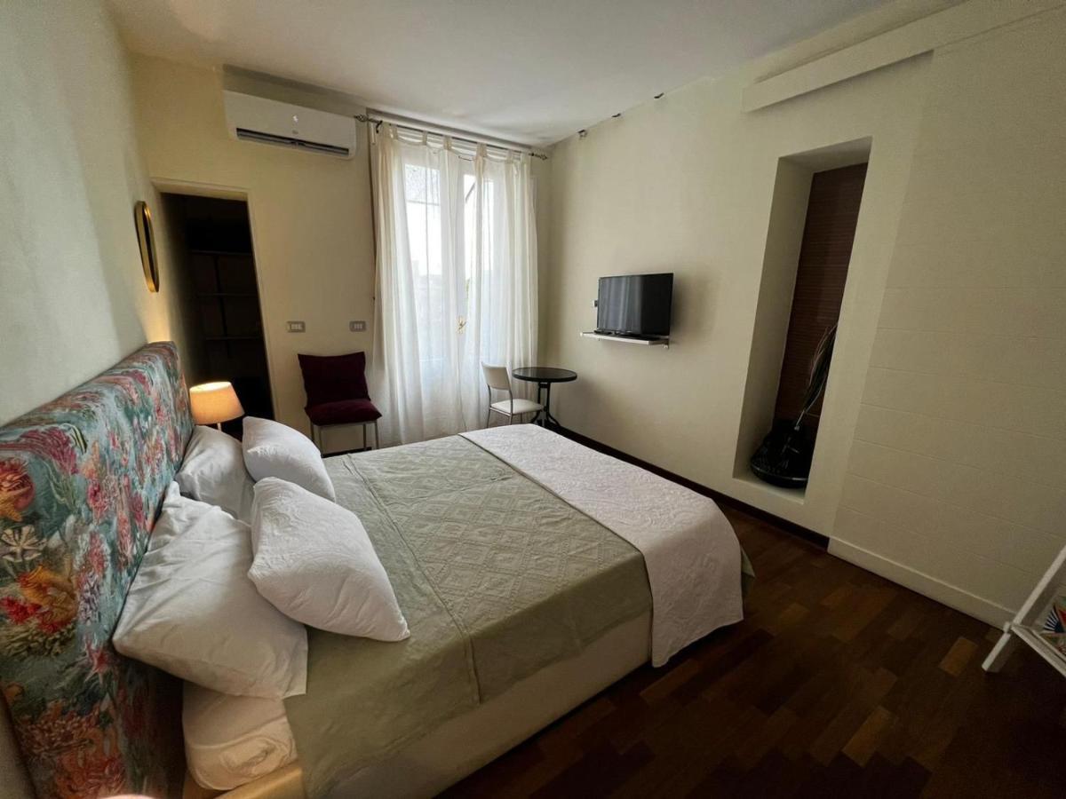 Al Castello Apartment Катания Екстериор снимка