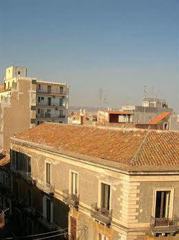 Al Castello Apartment Катания Екстериор снимка
